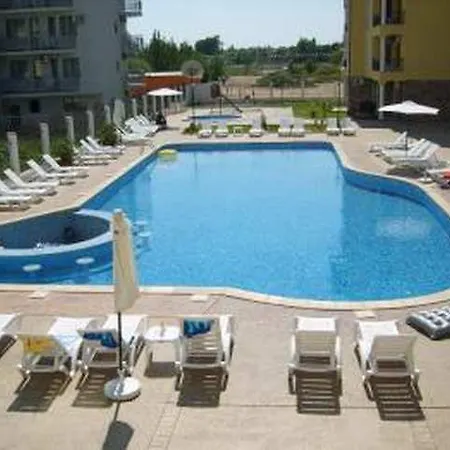 Apartment Sb In Royal Dreams Complex *